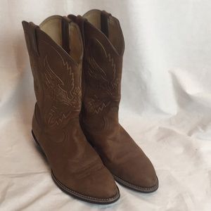 Men’s brown Durango boots